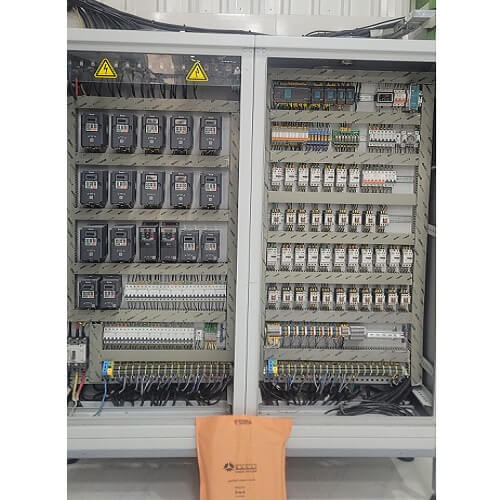 مونتاژ تابلو برق با plc
